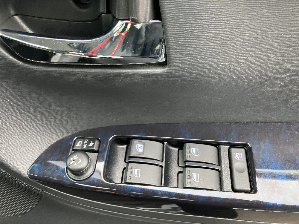 ダイハツ　タントカスタム　XトップED　SAⅡ6枚目