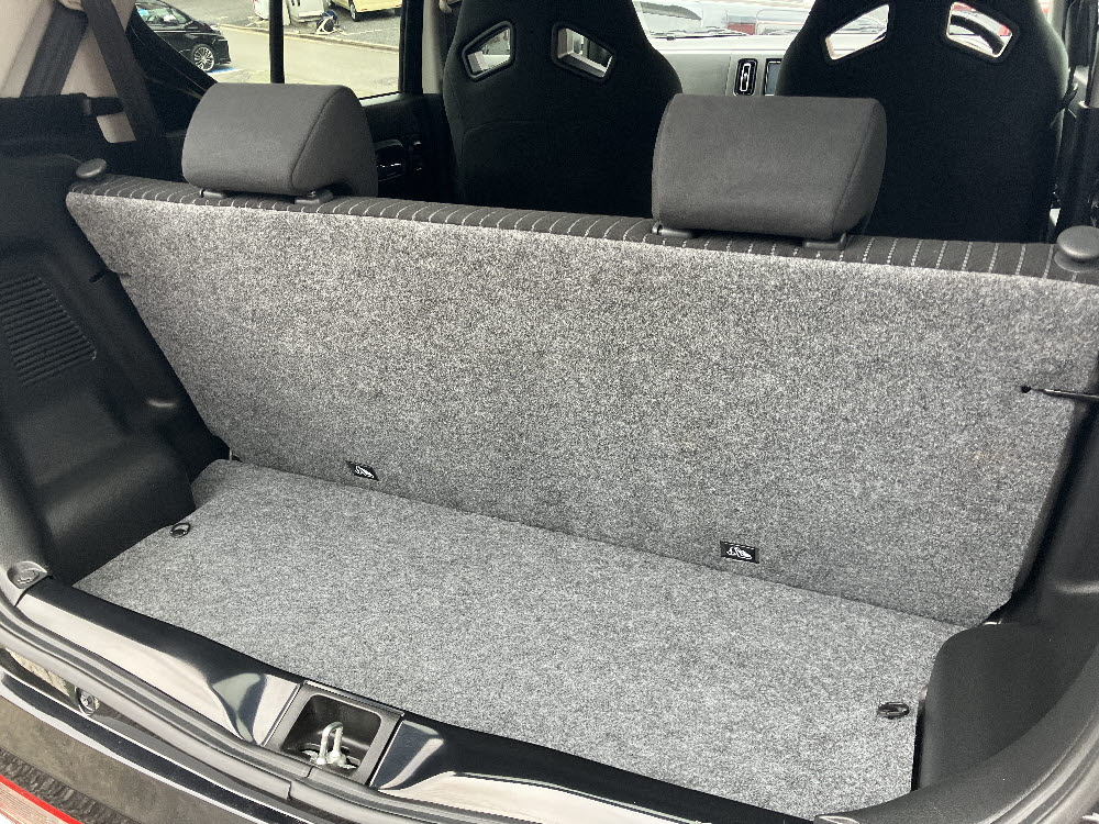 スズキ　アルトワークス　ベースグレード12枚目