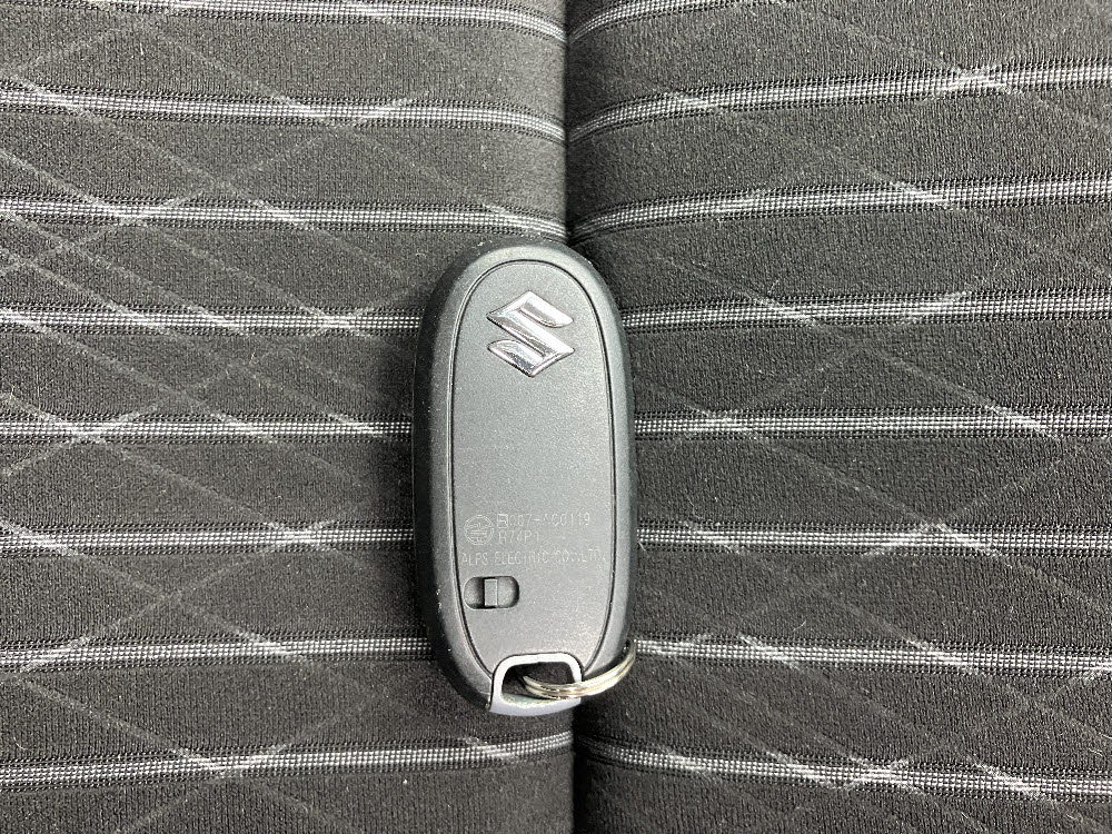 スズキ　アルトワークス　ベースグレード13枚目