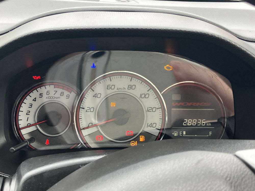 スズキ　アルトワークス　ベースグレード15枚目