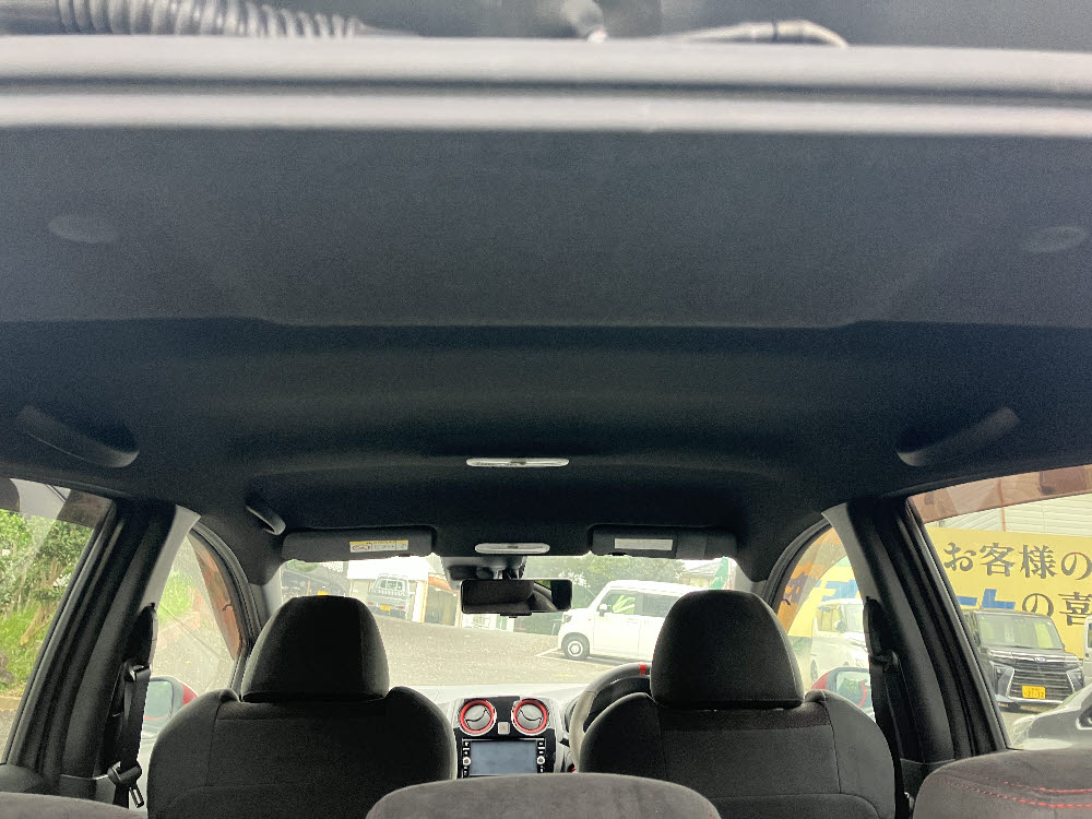 ニッサン　ノート　e-パワーニスモ9枚目