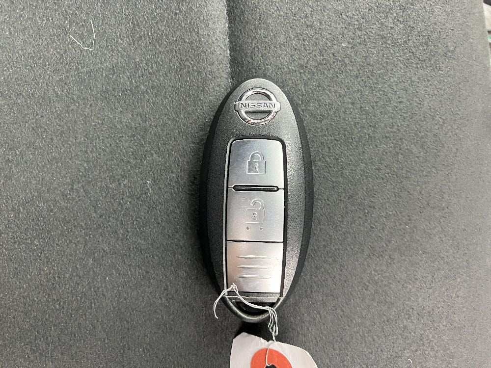 ニッサン　ノート　e-パワーニスモ11枚目