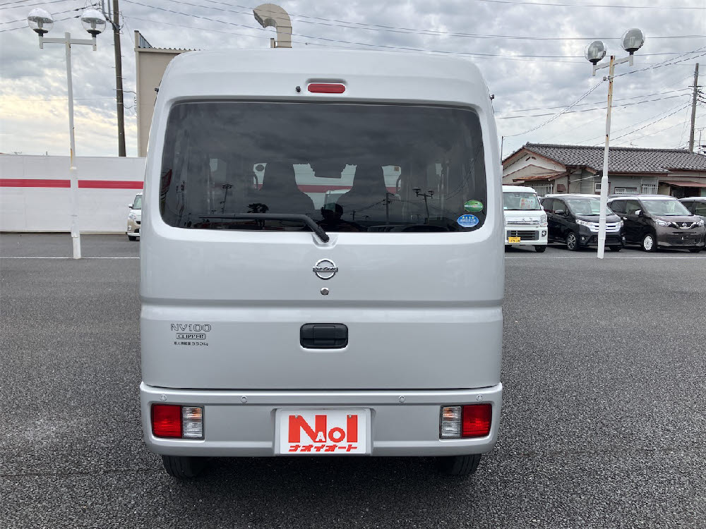 ニッサン　NV100クリッパーバン　DXセーフティP9枚目