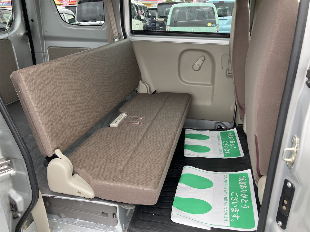 ニッサン　NV100クリッパーバン　DXセーフティP11枚目