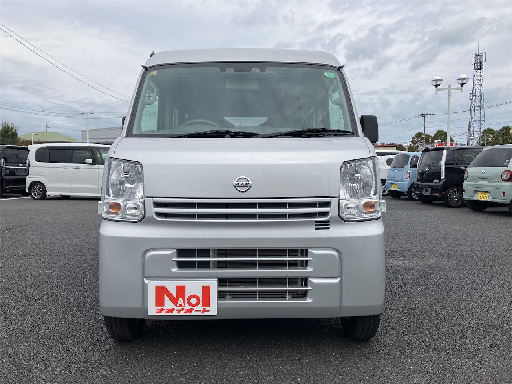 ニッサン　NV100クリッパーバン　DXセーフティP1枚目