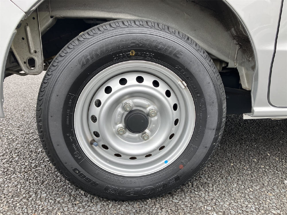 ニッサン　NV100クリッパーバン　DXセーフティP8枚目