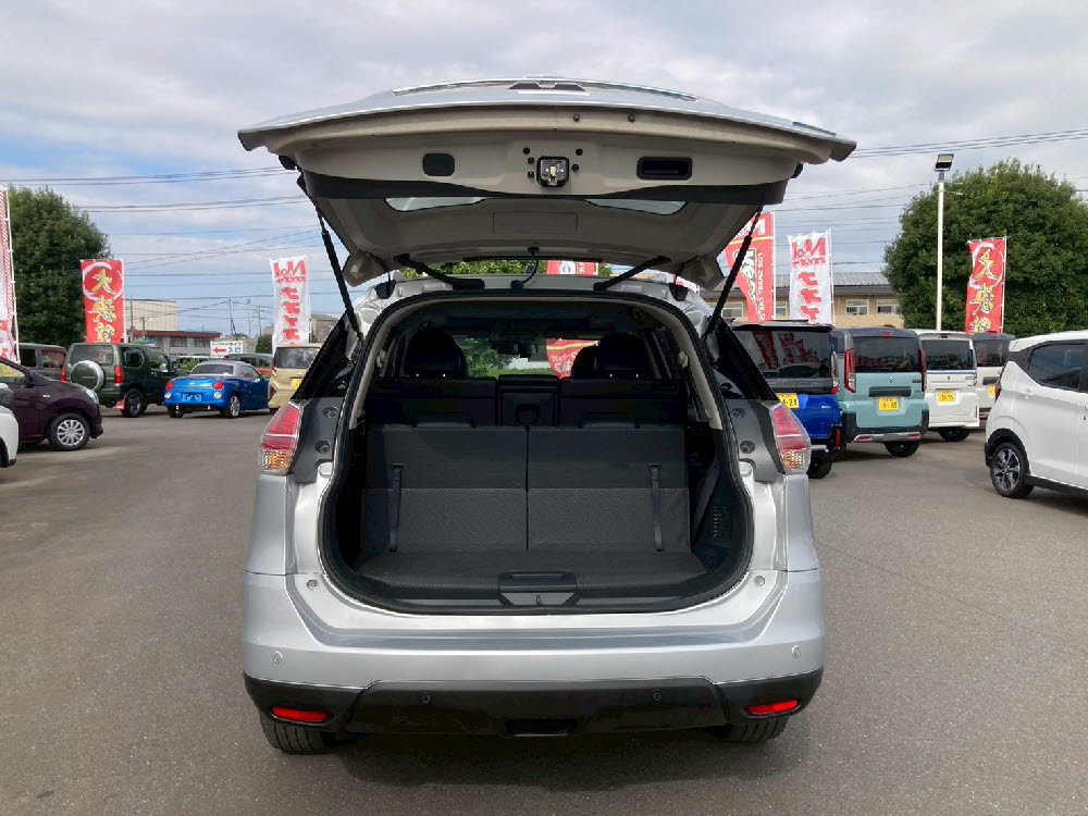 ニッサン　エクストレイル　20Xエマブレパッケージ9枚目