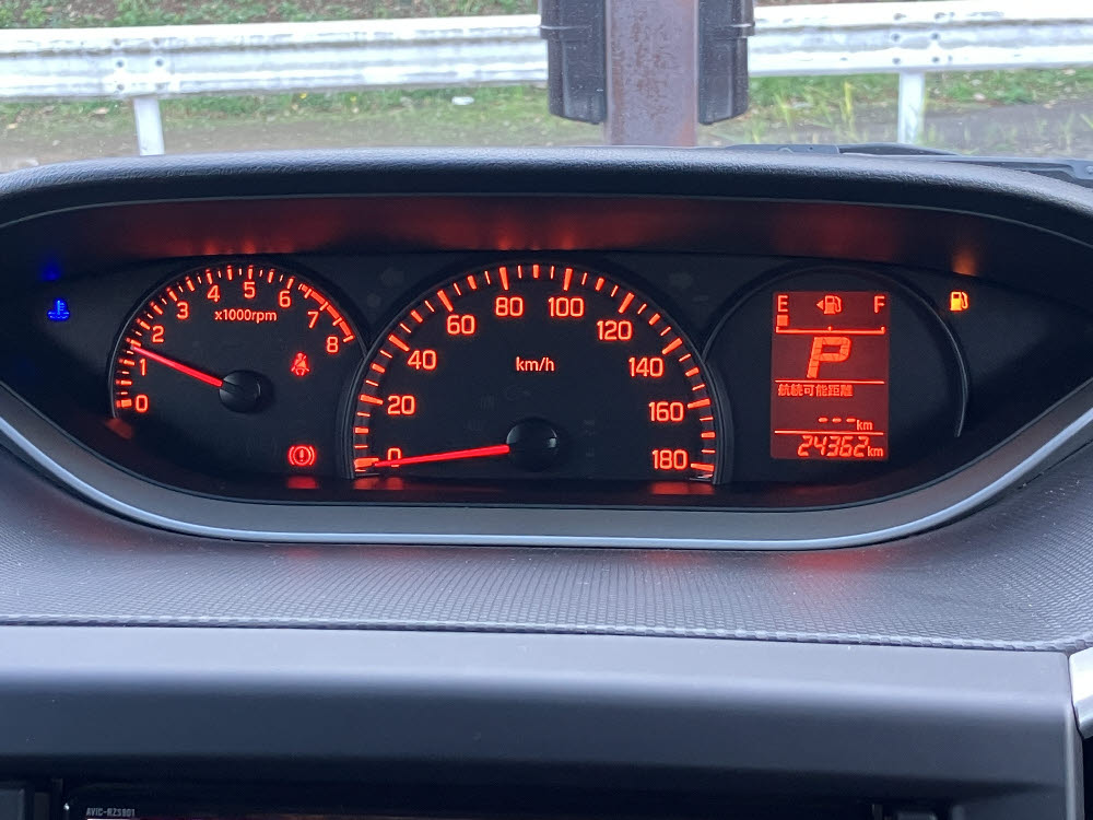 スズキ　ソリオ　G14枚目