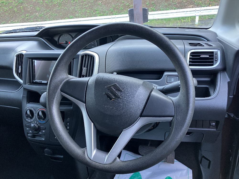 スズキ　ソリオ　G6枚目