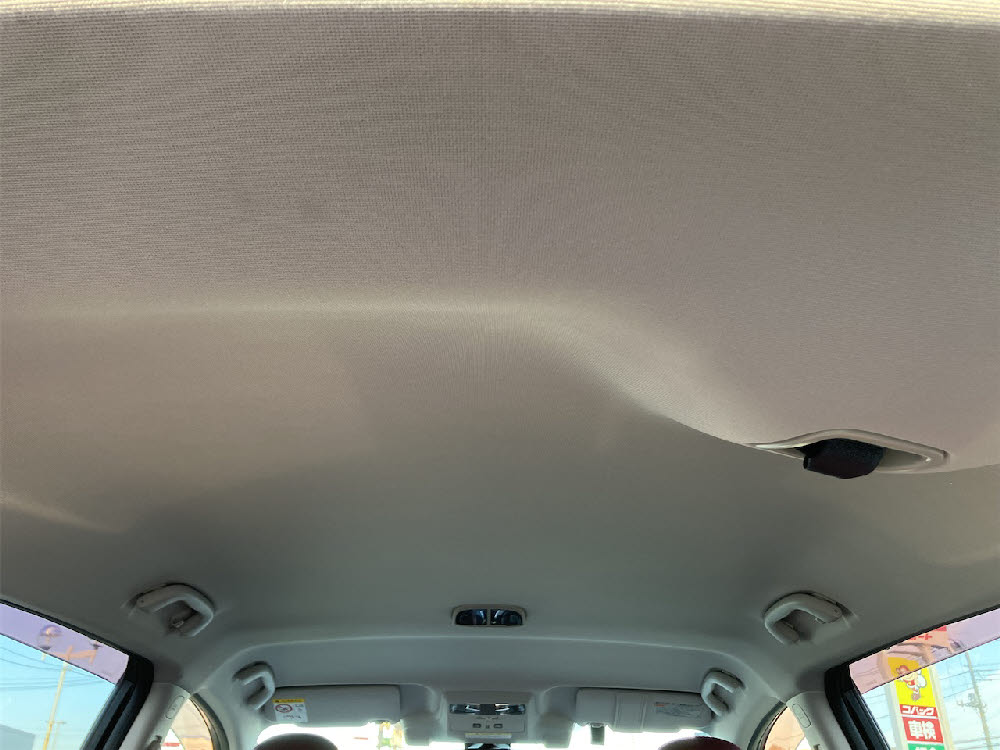 スバル　レヴォーグ　4WD 1.6STIスポーツアイサイト11枚目