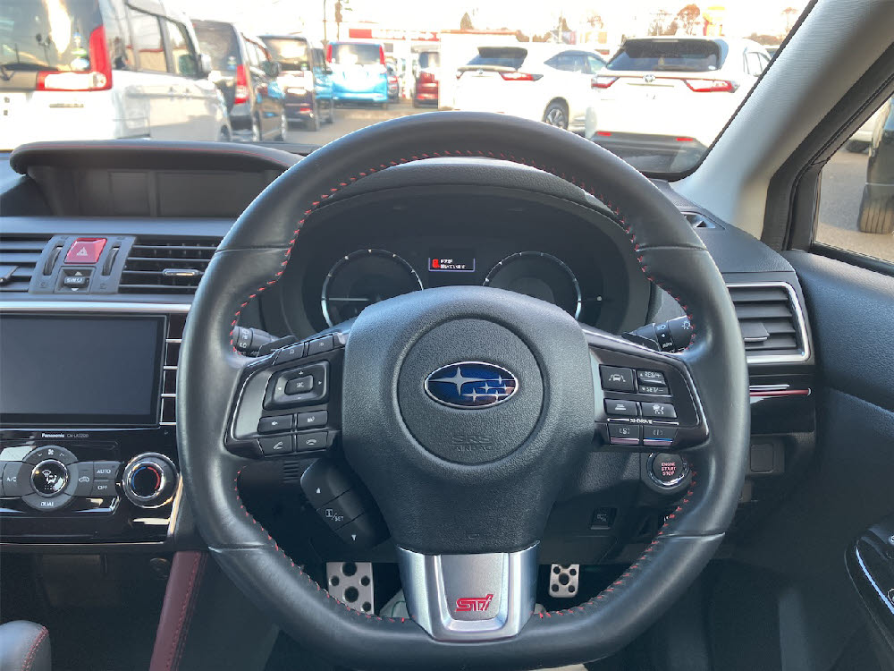 スバル　レヴォーグ　4WD 1.6STIスポーツアイサイト14枚目