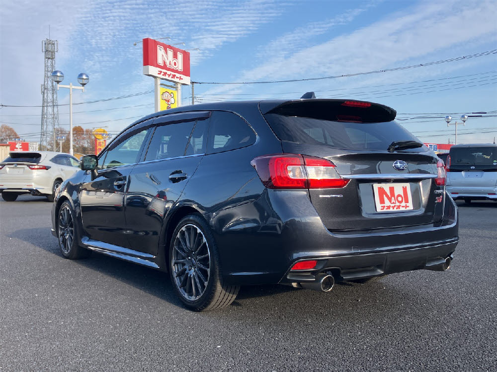 スバル　レヴォーグ　4WD 1.6STIスポーツアイサイト5枚目