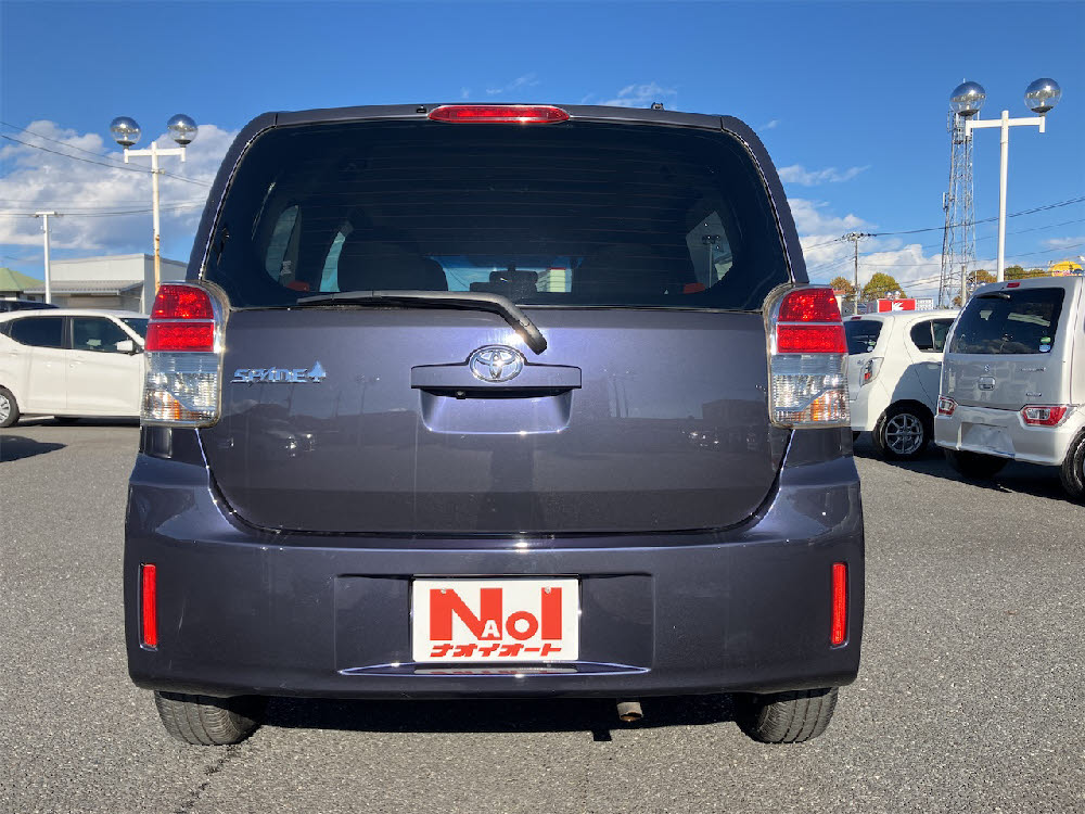 トヨタ　スペイド　Y9枚目