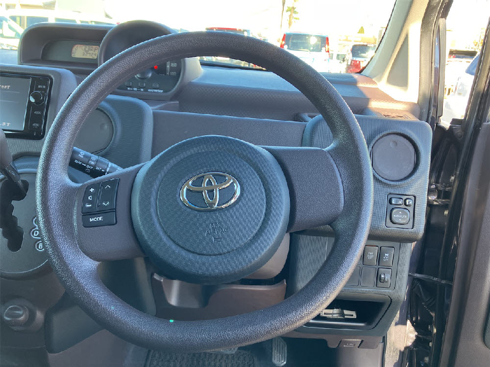 トヨタ　スペイド　Y16枚目