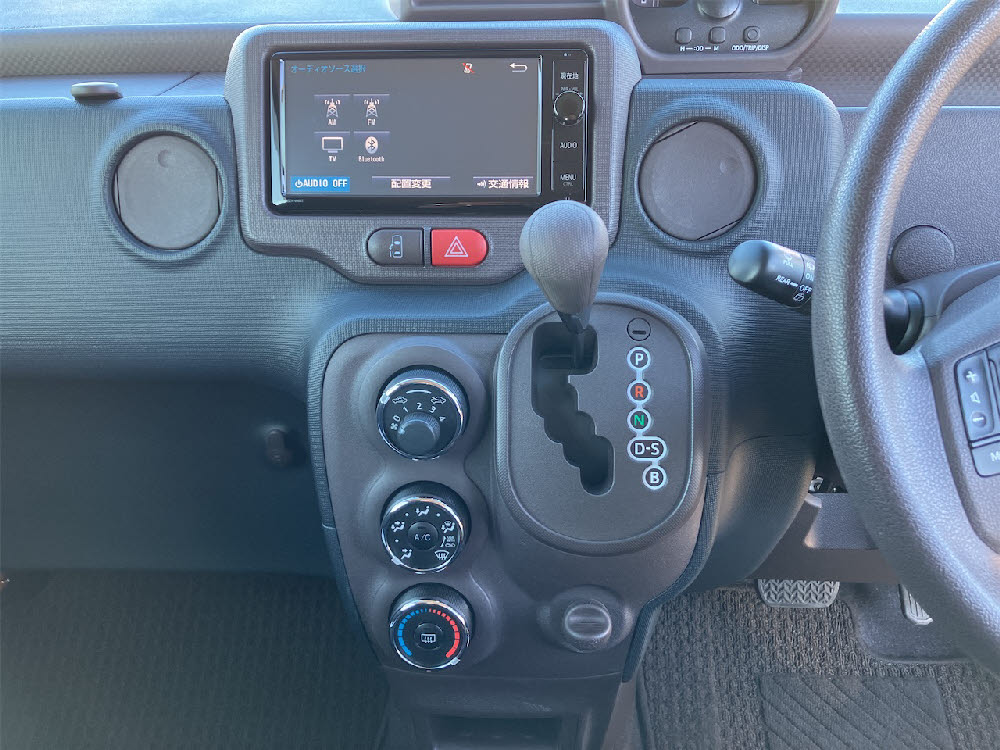 トヨタ　スペイド　Y19枚目