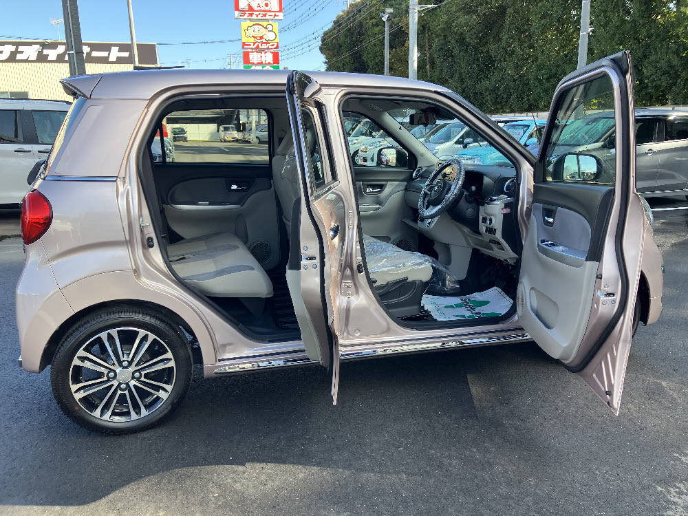 ダイハツ　キャストスタイル　G-SAⅢ12枚目