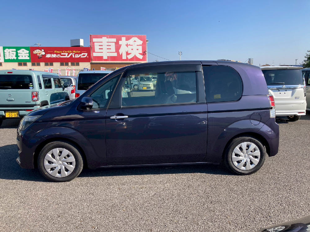 トヨタ　スペイド　F7枚目