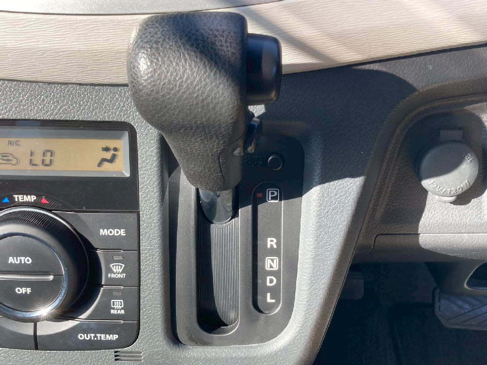 マツダ　フレア　HS　15枚目