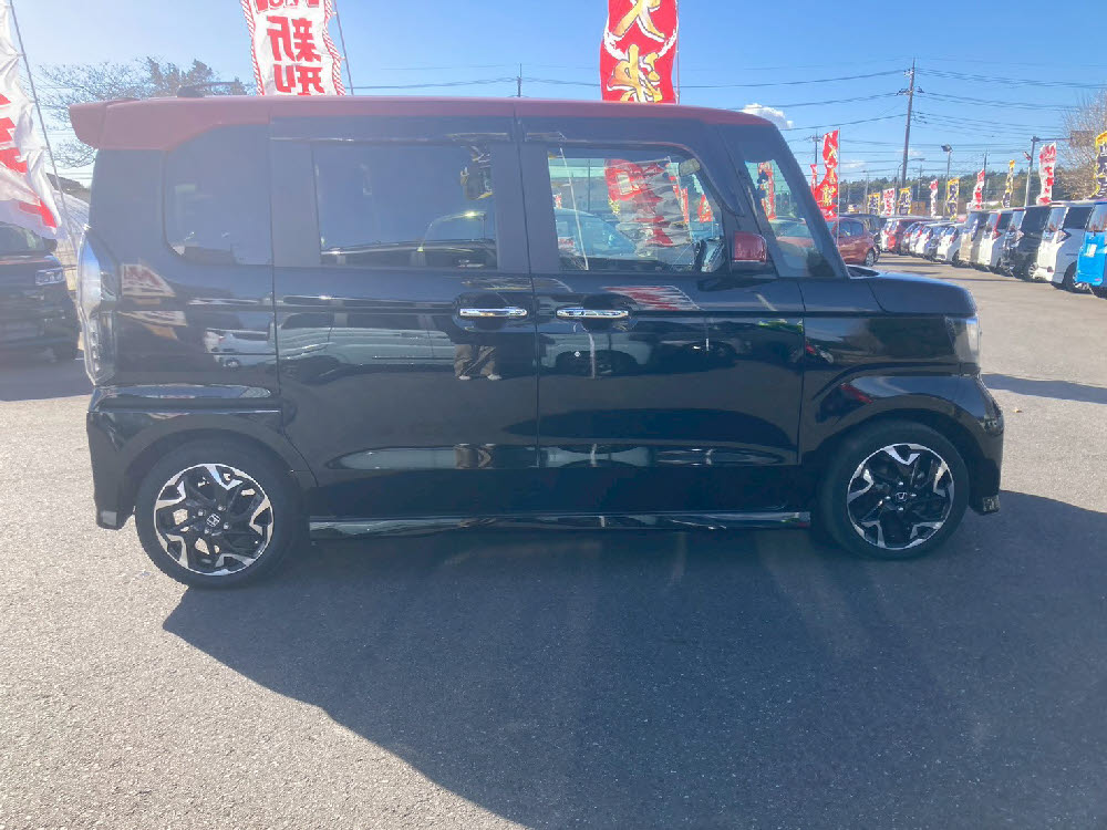 ホンダ　N BOXカスタム　G・Lターボホンダセンシング3枚目