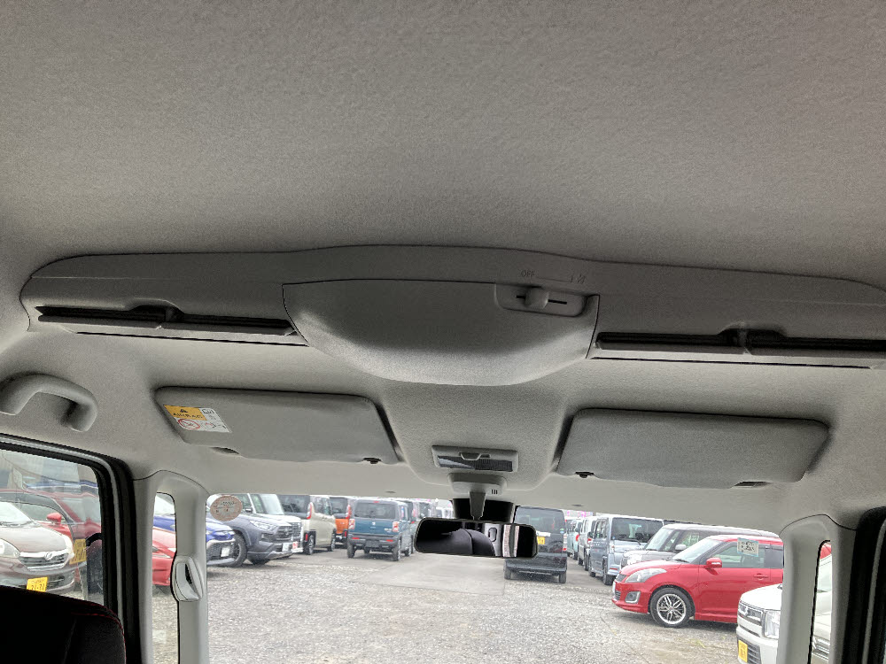 スズキ　スペーシアカスタム　ハイブリッドXS6枚目