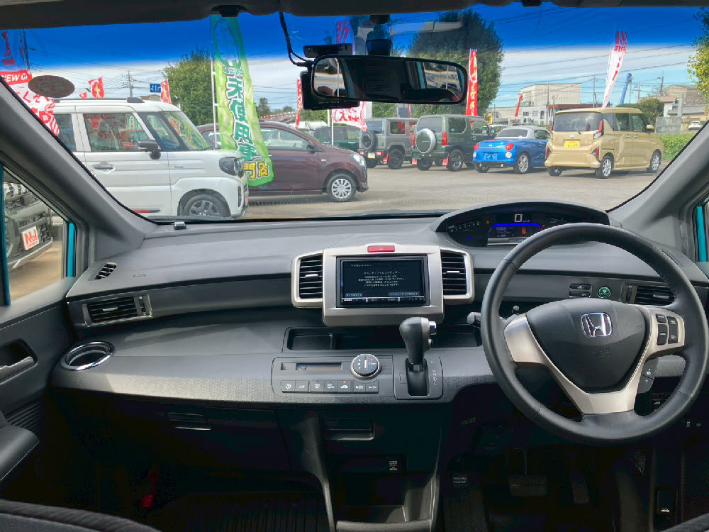 ホンダ　フリードスパイクHV　ジャストセレクション10枚目