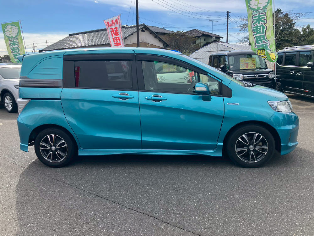 ホンダ　フリードスパイクHV　ジャストセレクション3枚目