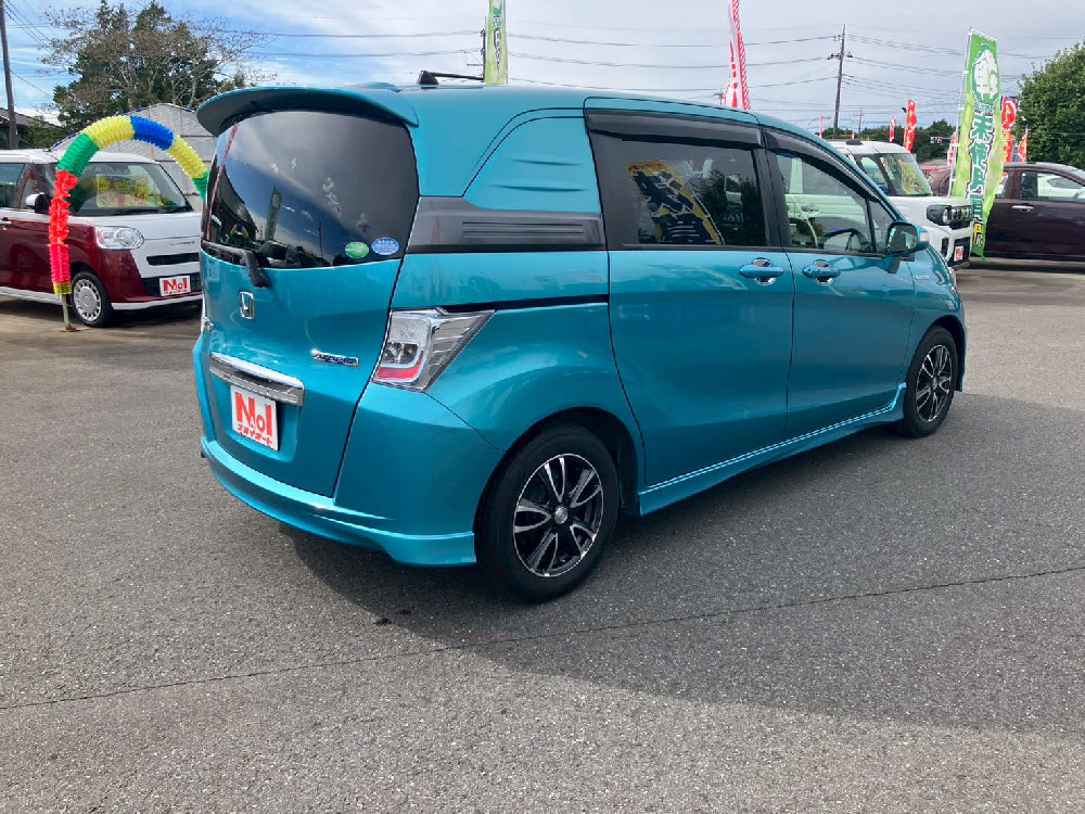 ホンダ　フリードスパイクHV　ジャストセレクション4枚目