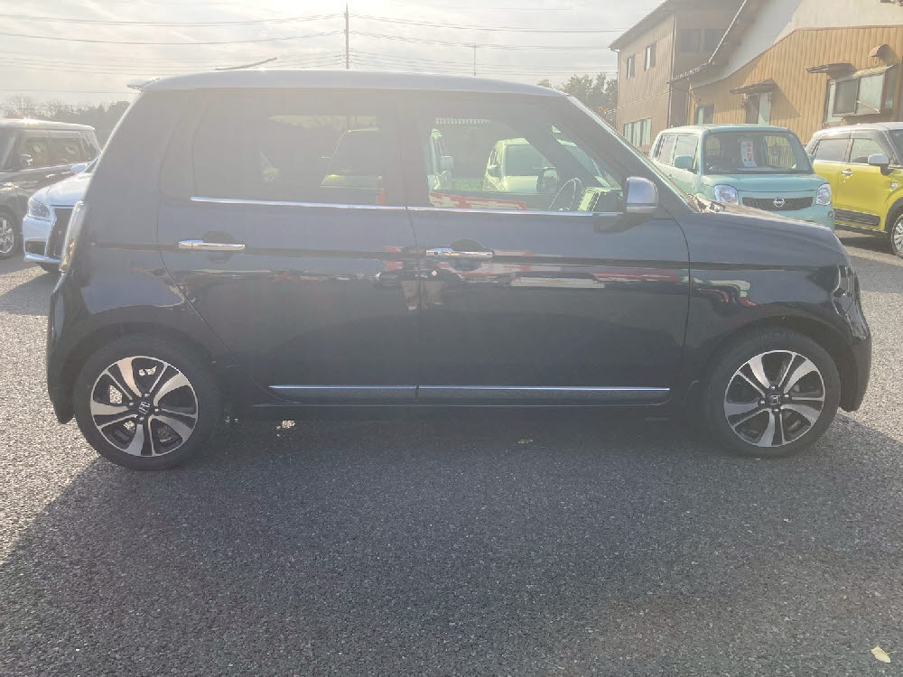 ホンダ　Ｎ ＯＮＥ　プレミアム3枚目