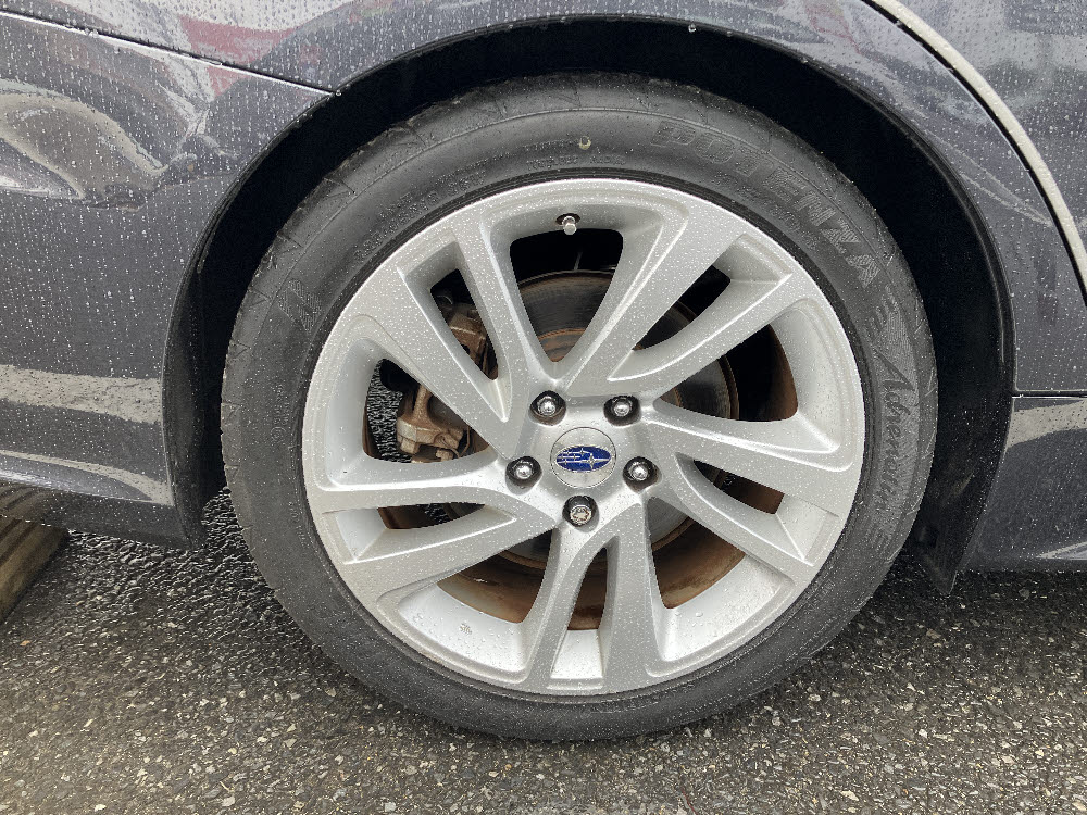 スバル　レヴォーグ　1.6GTアイサイトSスタAセーフ9枚目