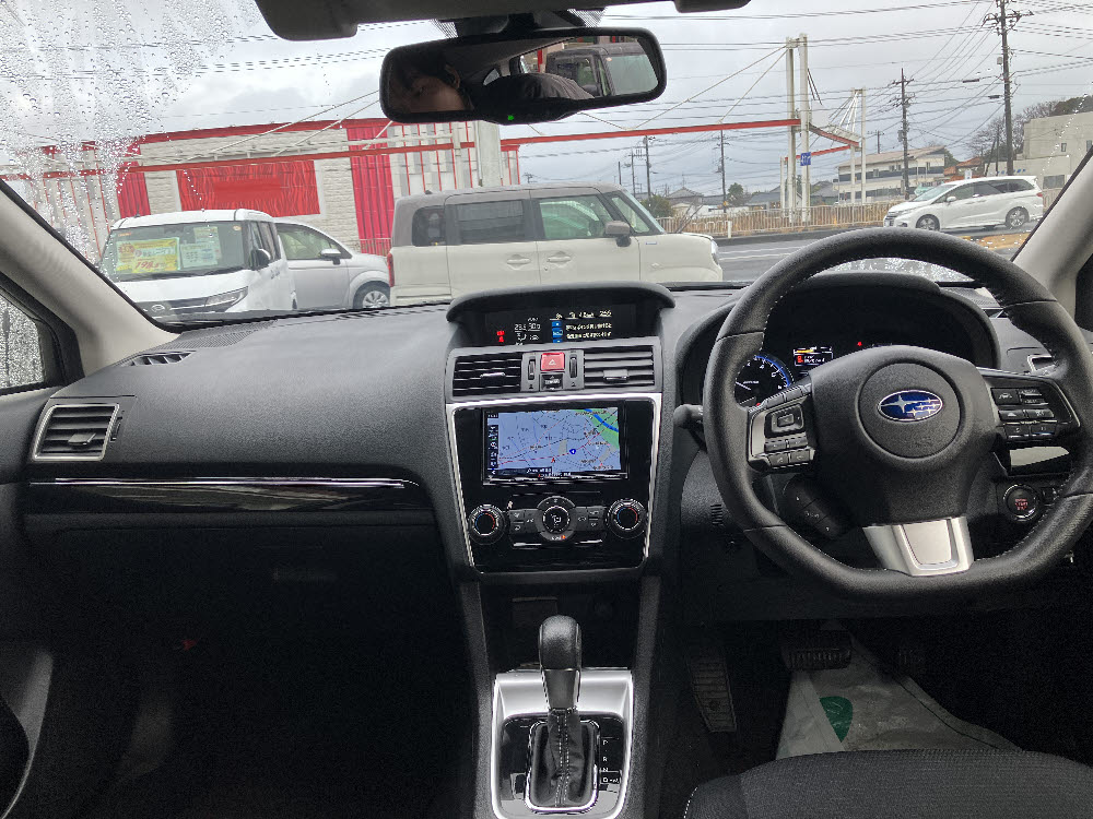 スバル　レヴォーグ　1.6GTアイサイトSスタAセーフ10枚目