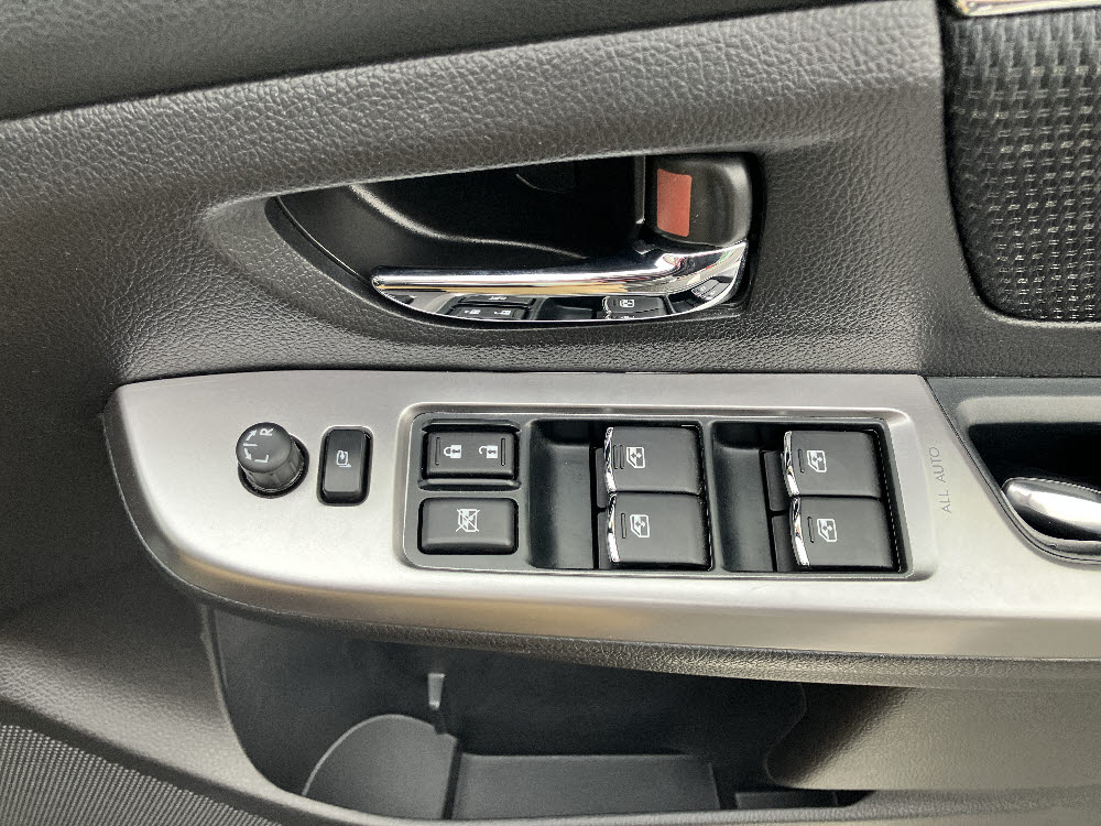 スバル　レヴォーグ　1.6GTアイサイトSスタAセーフ12枚目