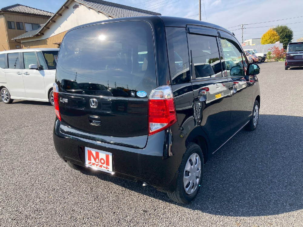 ホンダ　ライフ　C4枚目