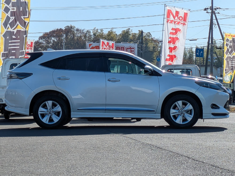 トヨタ　ハリアー　エレガンス2枚目