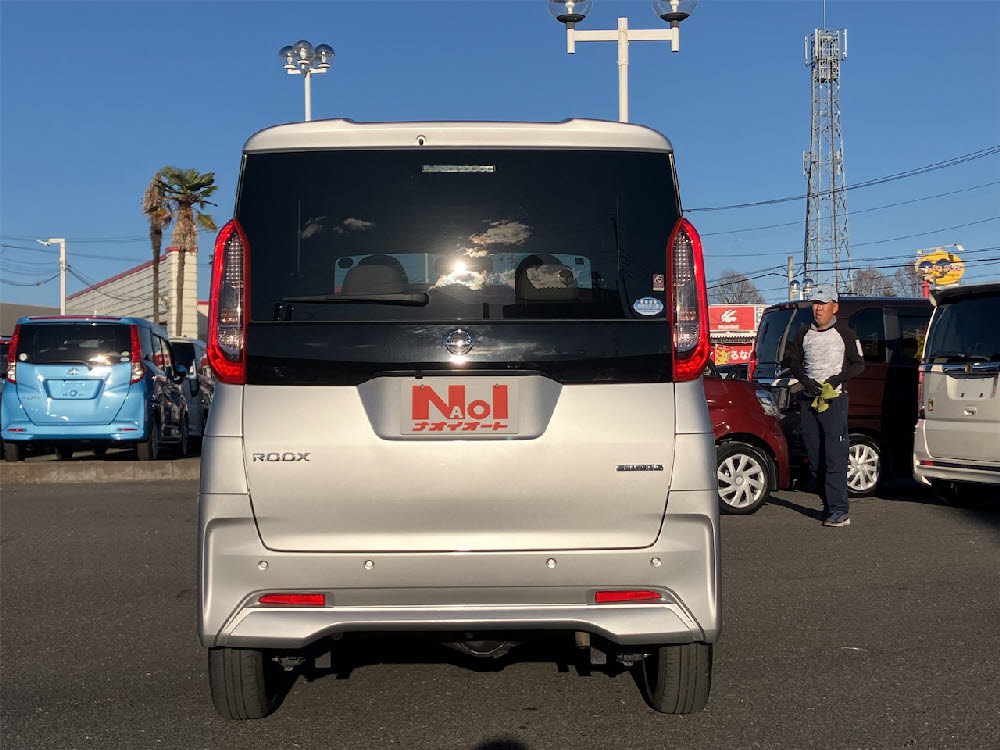 ニッサン　ルークス　X　4WD9枚目