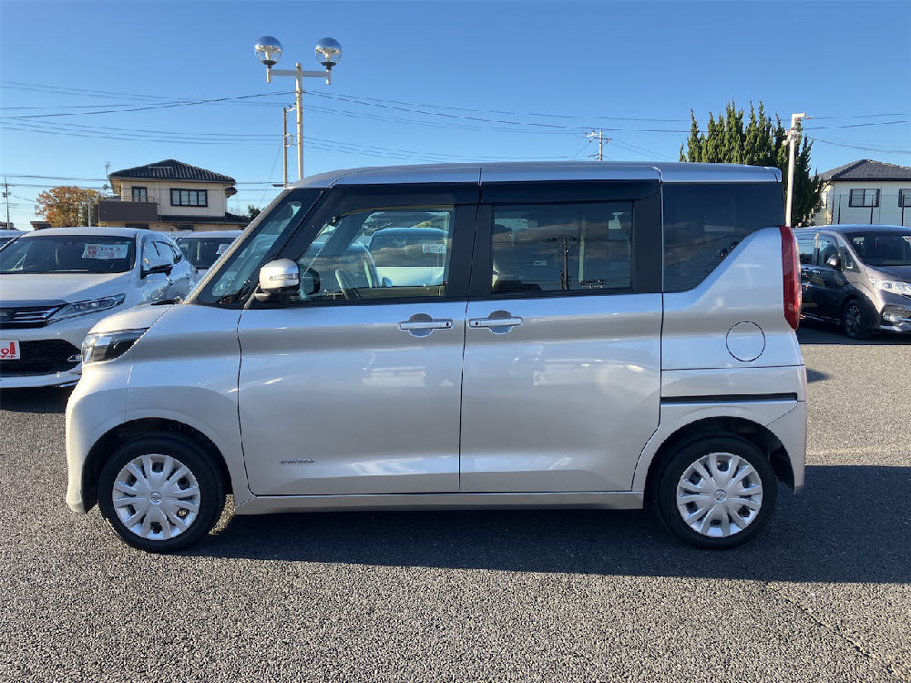 ニッサン　ルークス　X　4WD4枚目