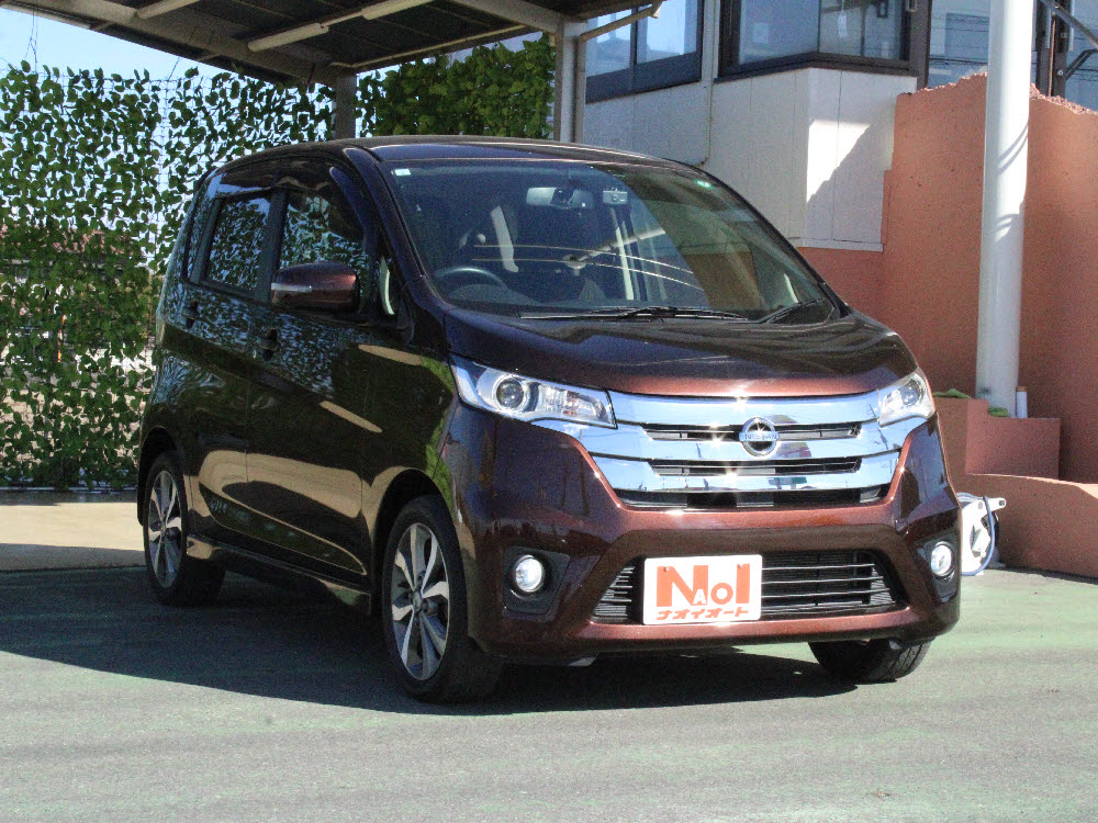 ニッサン　デイズ　ハイウェイスターG2枚目