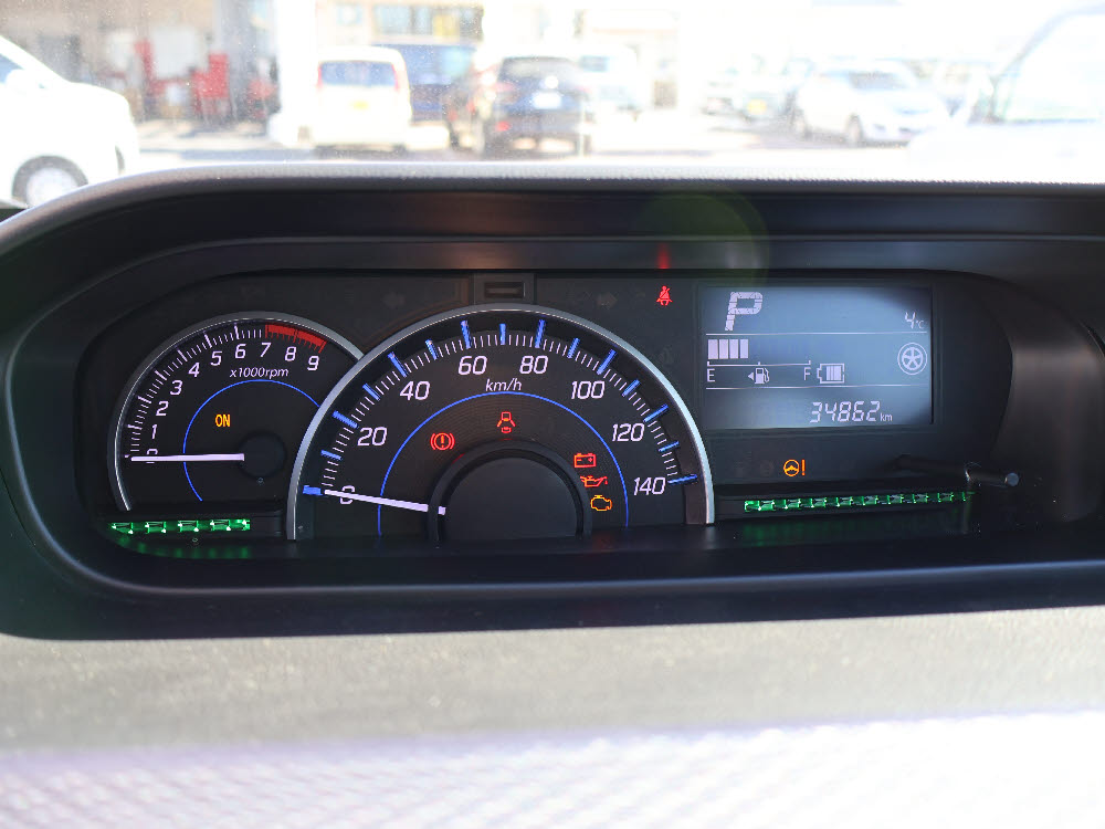 スズキ ワゴンR HYBRID FZ セーフティP8枚目