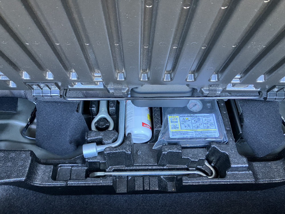 ニッサン　デイズ　ハイウェイスターX12枚目