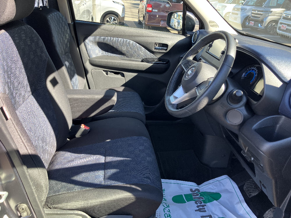 ニッサン　デイズ　ハイウェイスターX17枚目