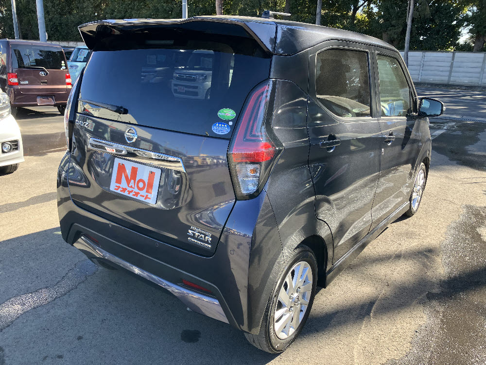 ニッサン　デイズ　ハイウェイスターX6枚目