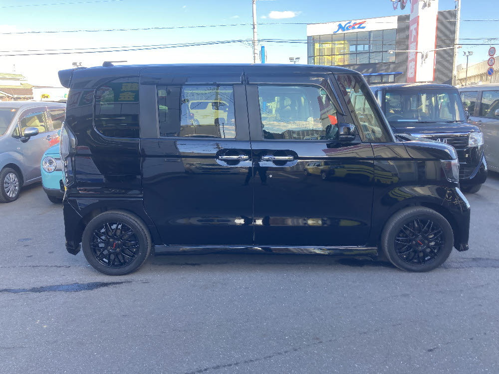 ホンダ N BOXカスタム G・Lターボホンダセンシング3枚目