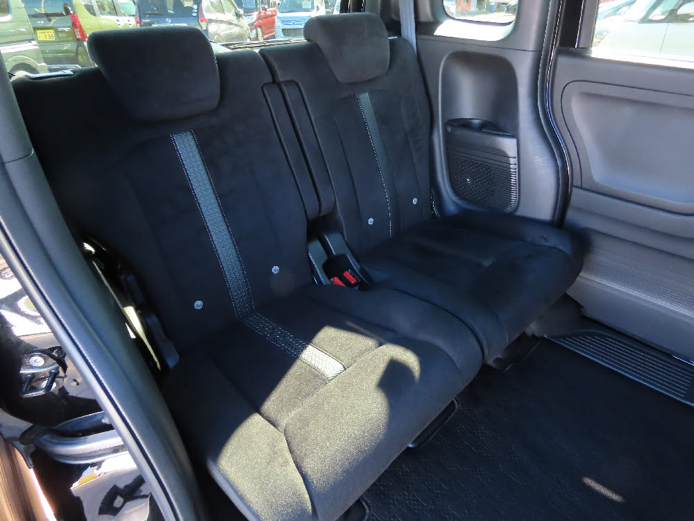 ホンダ　Ｎ ＢＯＸカスタム　L10枚目