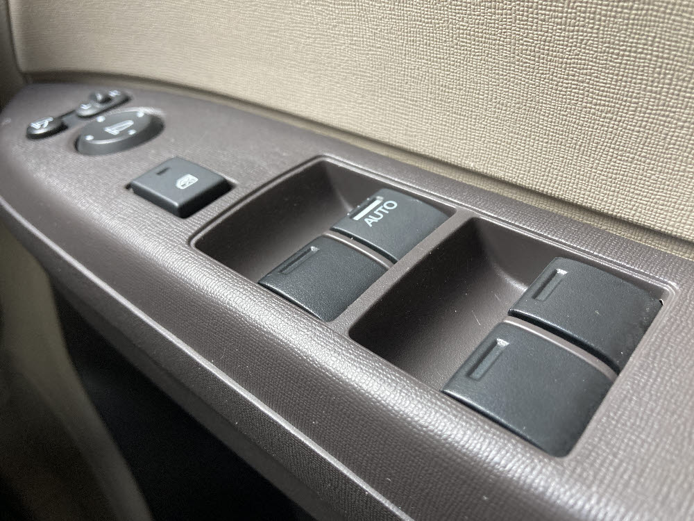 ホンダ　Ｎ ＯＮＥ　G・Lパッケージ17枚目