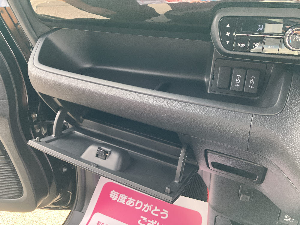ホンダ　N BOXカスタム　G・Lホンダセンシング18枚目