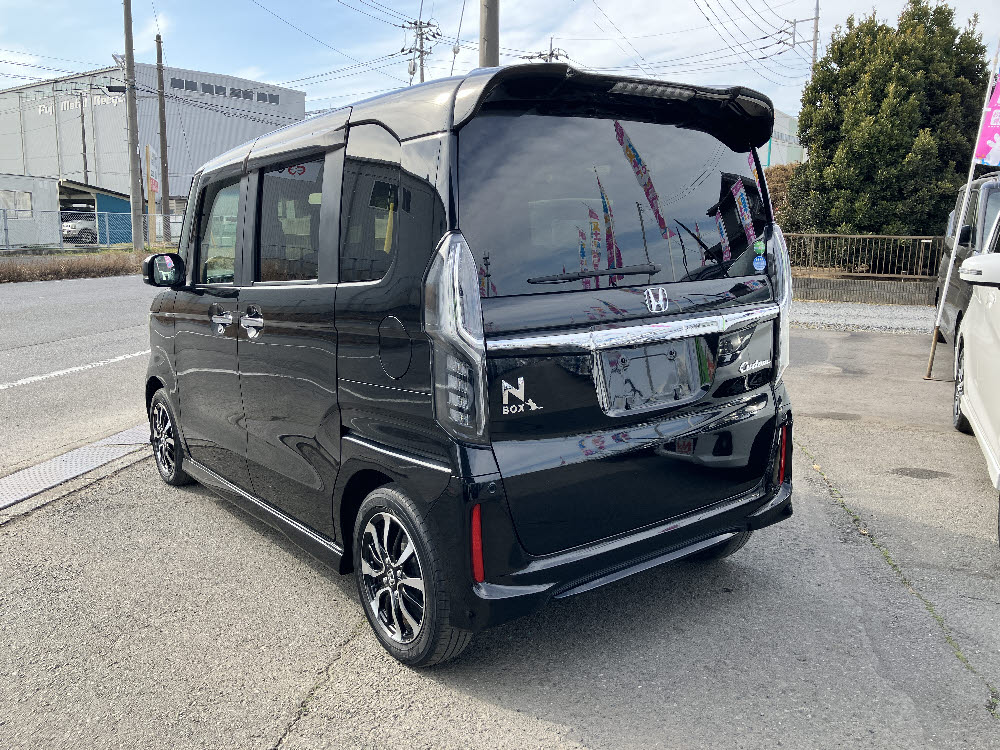 ホンダ　N BOXカスタム　G・Lホンダセンシング3枚目