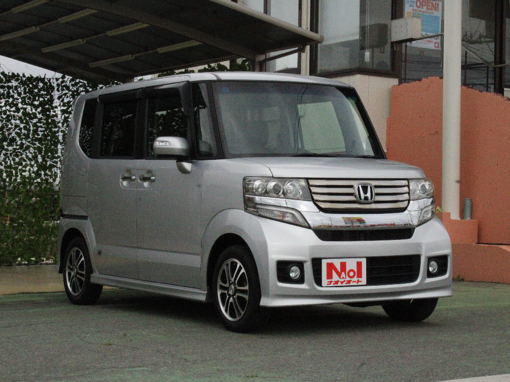 ホンダ　Ｎ ＢＯＸカスタム　G2枚目