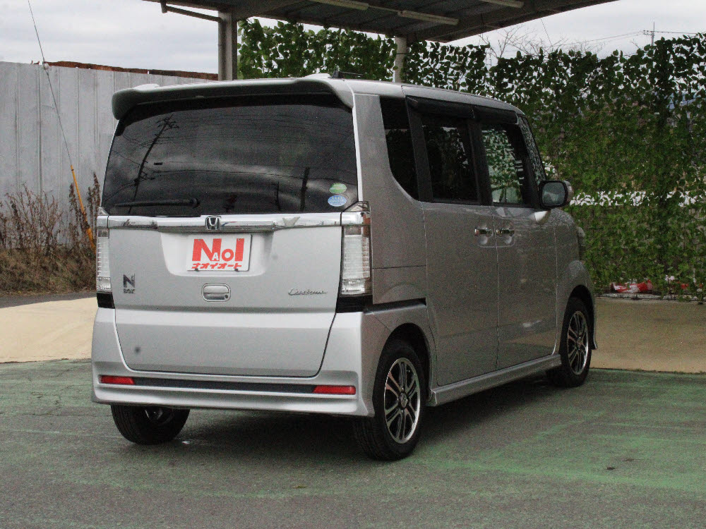 ホンダ　Ｎ ＢＯＸカスタム　G4枚目