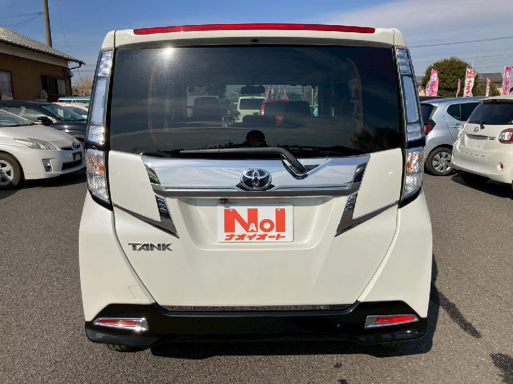トヨタ　タンクカスタム　G5枚目