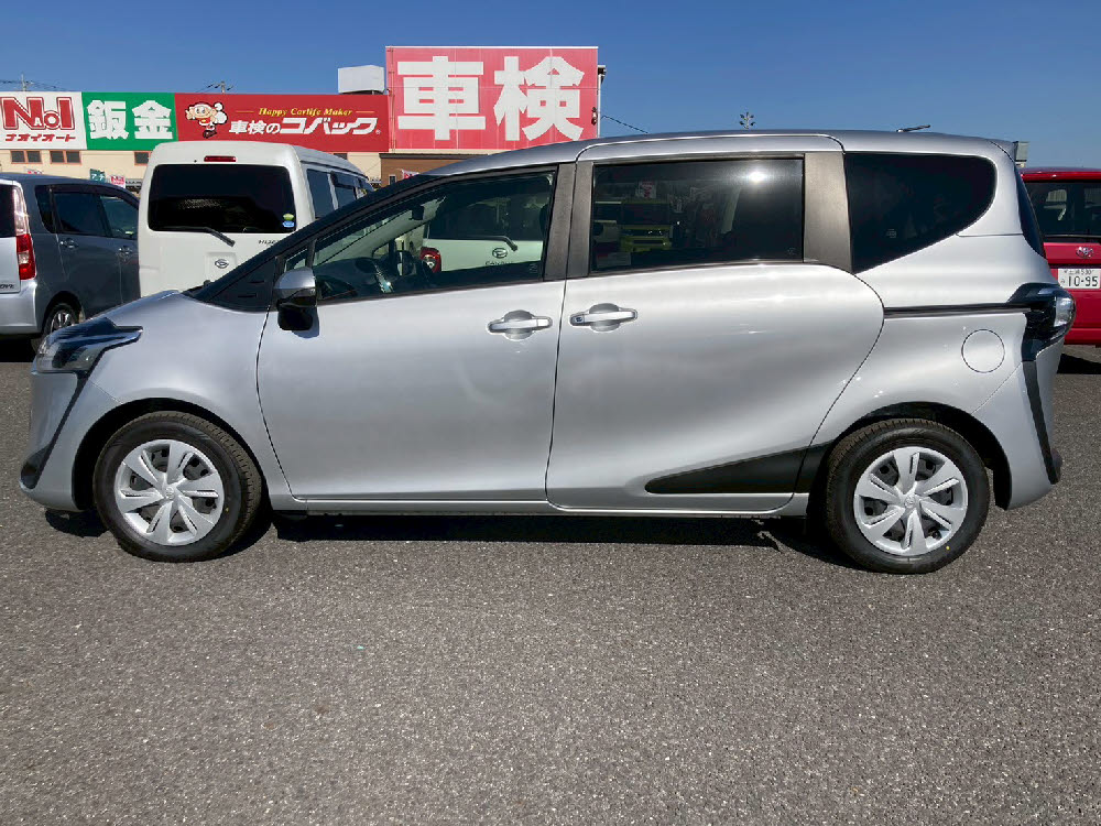 トヨタ シエンタ ファンベースX7枚目