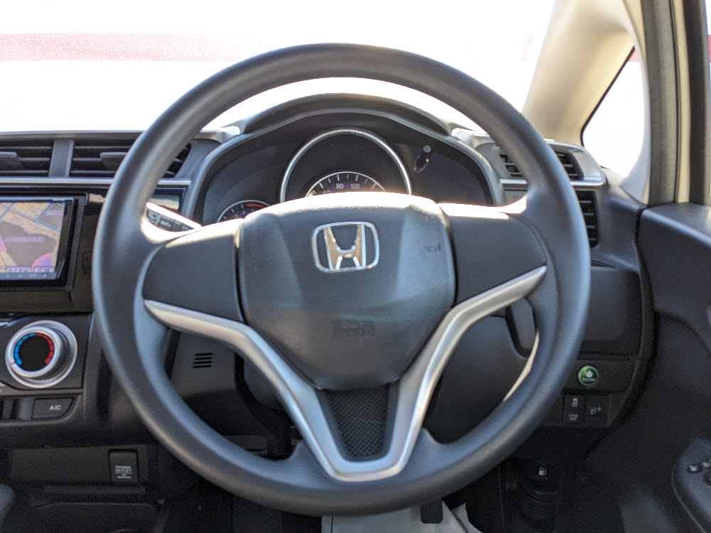 ホンダ　フィット　13G・Fパッケージ15枚目